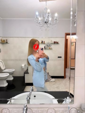 Юна